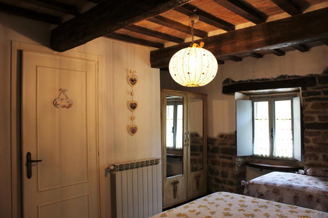 B&B Paradiso 古比奥 外观 照片